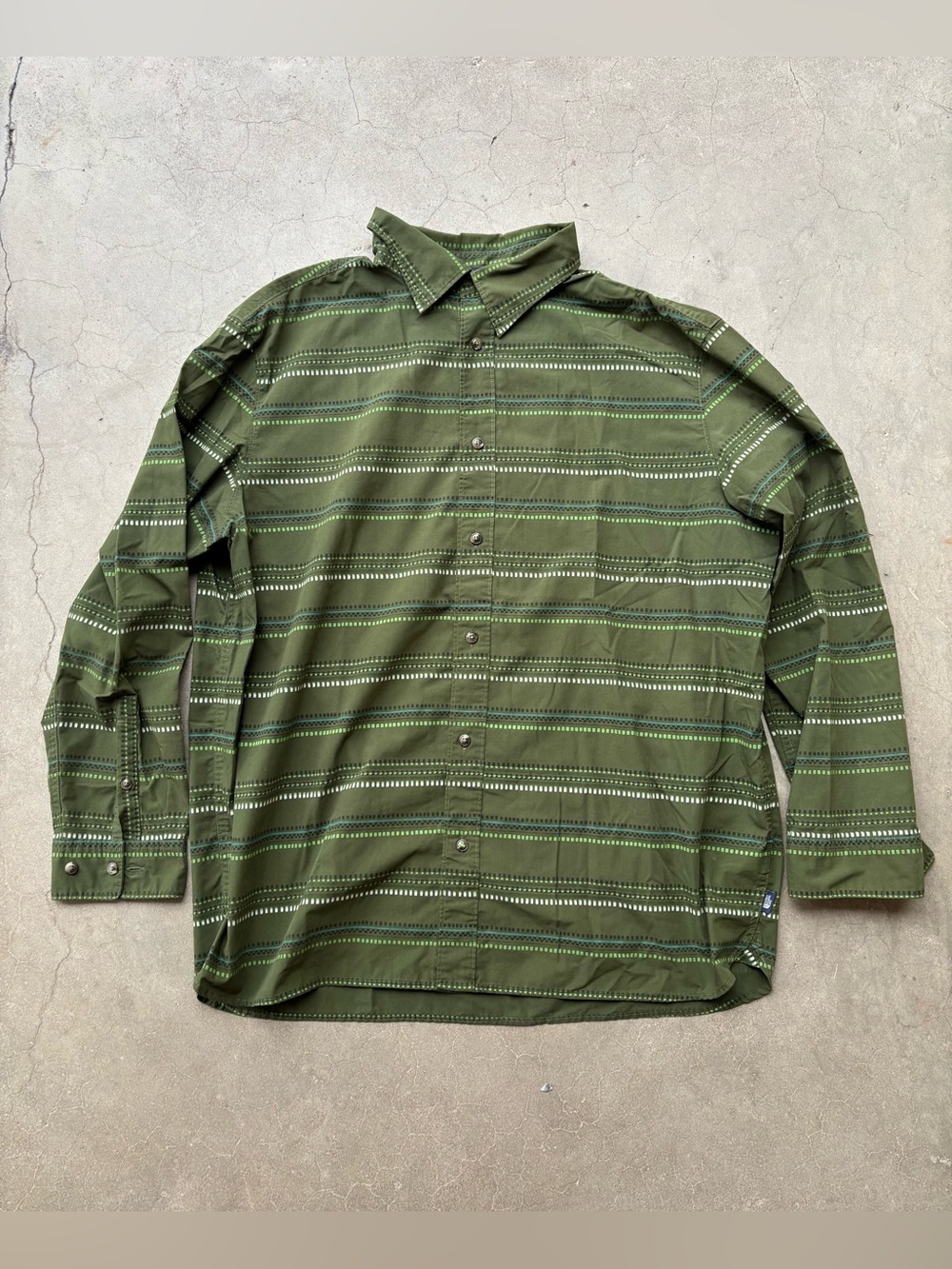 The North Face Men's Horizontal Geometric Stripe Long Sleeve Button Up XXL